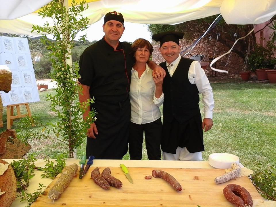 Hotel Ristorante La Tana Di Li Mazzoni Trinita d'Agultu e Vignola Экстерьер фото